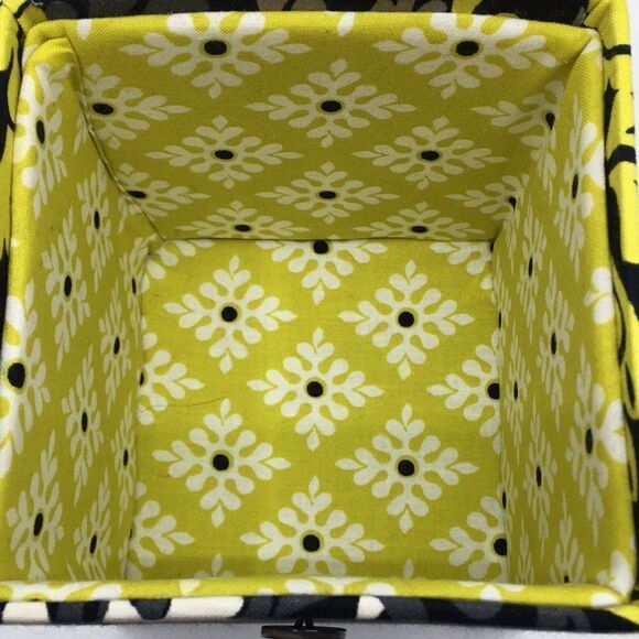 Vera Bradley Baroque fabric ornament storage or trinket box - Picture 9 of 11